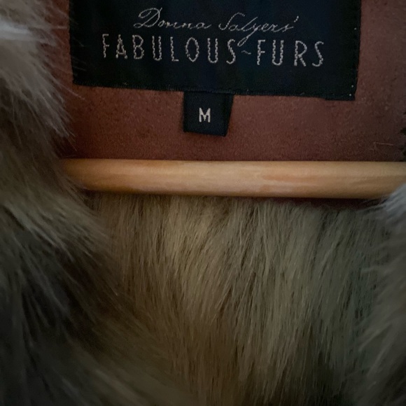 ⭐️FABULOUS FAUX FUR COAT⭐️ - Picture 2 of 6